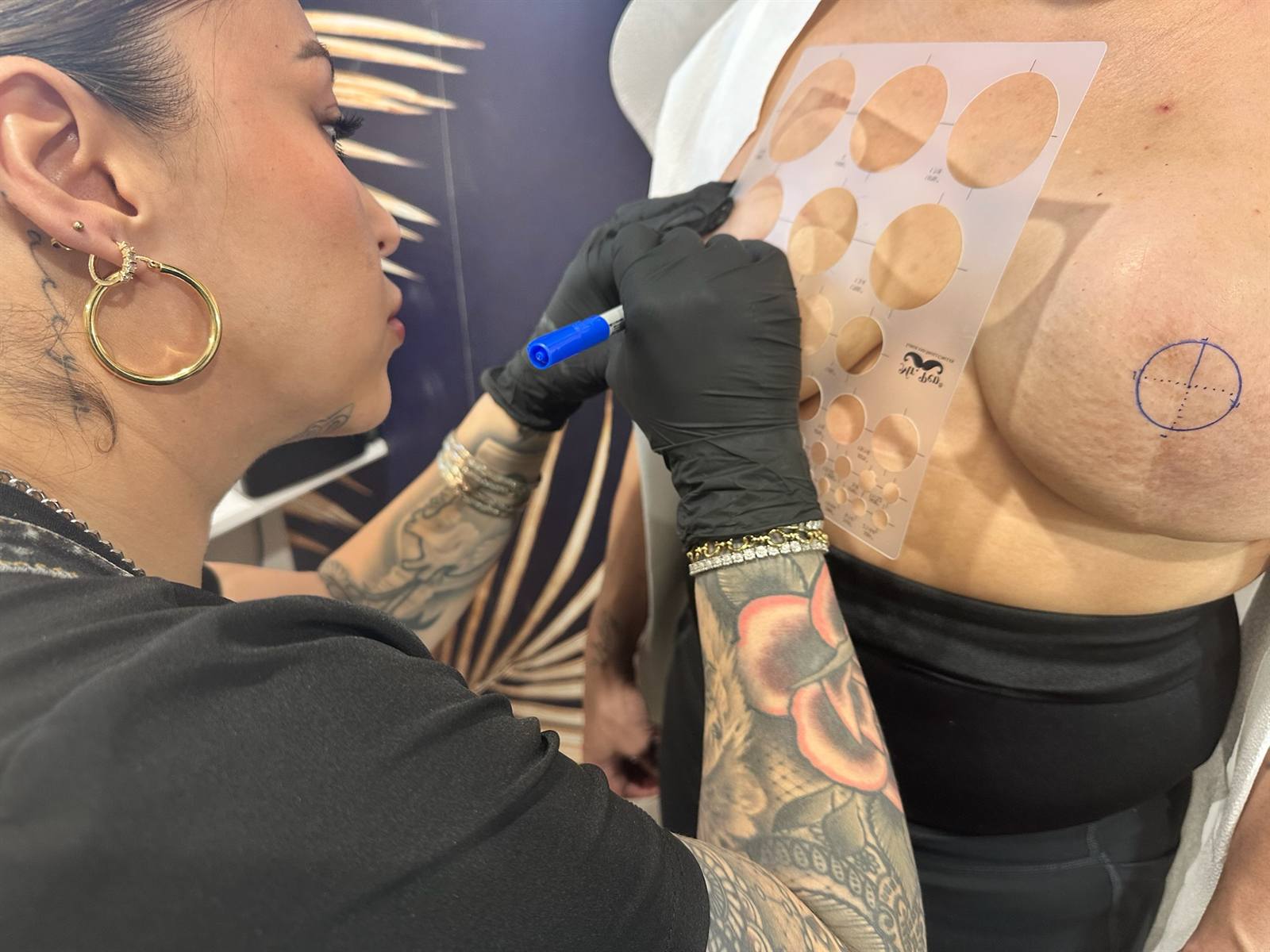 Precise areola sizing and mapping during a session